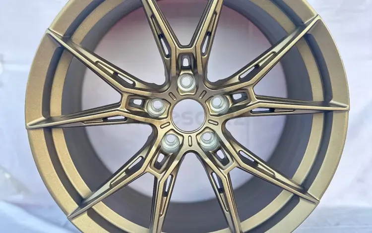 Разноширокие диски XF050 R18 5x112 (Audi, BMW G-series, Mercedes) Sand Bron за 340 000 тг. в Алматы