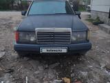 Mercedes-Benz E 230 1990 годаүшін1 000 000 тг. в Алматы