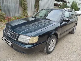 Audi 100