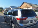 Toyota Sienna 2015 года за 12 500 000 тг. в Алматы – фото 4
