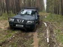 Nissan Patrol, 1998