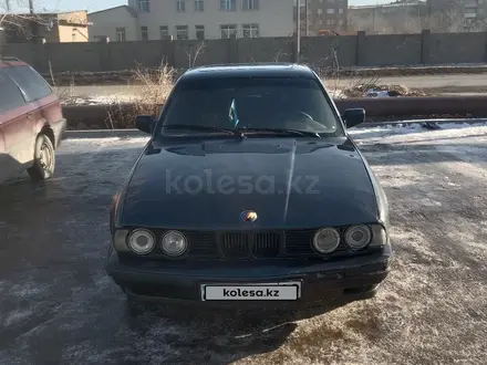 BMW 520 1991 года за 1 300 000 тг. в Караганда – фото 2