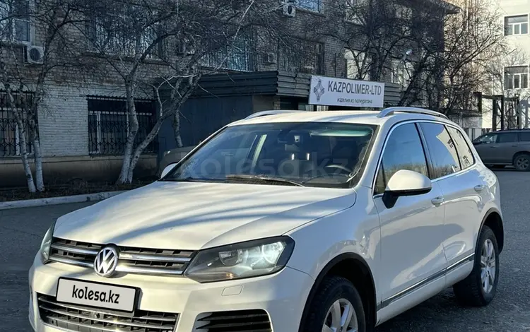 Volkswagen Touareg 2010 годаfor8 900 000 тг. в Актобе