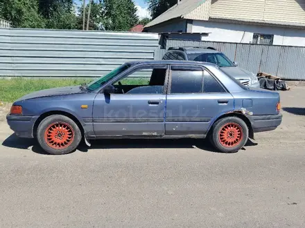 Mazda 323 1990 года за 650 000 тг. в Алматы – фото 4
