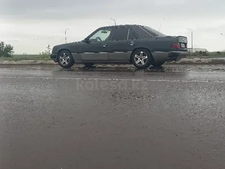 Mercedes-Benz E 230 1992 года за 1 700 000 тг. в Шу – фото 7