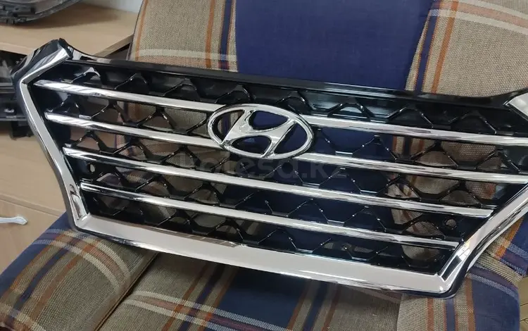 Решетка радиатора Hyundai Tucson за 190 000 тг. в Усть-Каменогорск