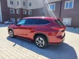 Toyota Highlander 2023 годаүшін21 600 000 тг. в Актау – фото 4