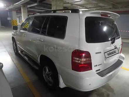 Toyota Highlander 2003 года за 6 000 000 тг. в Алматы – фото 4