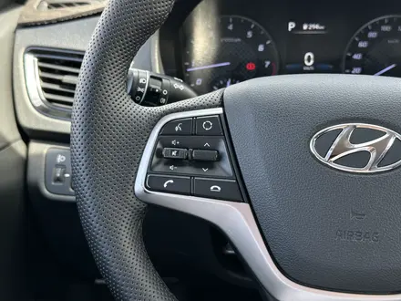 Hyundai Accent 2021 года за 7 500 000 тг. в Атырау – фото 18