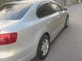 Volkswagen Jetta 2015 года за 5 300 000 тг. в Алматы – фото 2