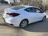 Hyundai Elantra 2018 года за 5 500 000 тг. в Актобе – фото 3