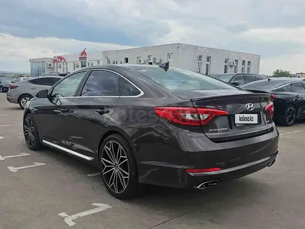 Hyundai Sonata 2015 года за 3 600 000 тг. в Алматы – фото 6