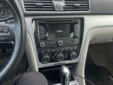 Volkswagen Passat 2011 года за 4 000 000 тг. в Актобе – фото 3