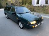 Volkswagen Passat 1995 годаүшін2 895 000 тг. в Караганда – фото 3