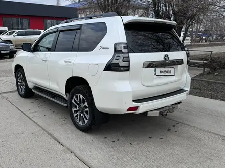 Toyota Land Cruiser Prado 2022 года за 40 000 000 тг. в Уральск – фото 2