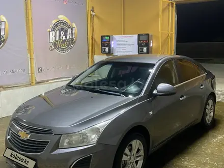 Chevrolet Cruze 2013 года за 4 100 000 тг. в Жанаозен – фото 6