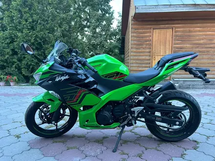 Kawasaki  Ninja 400 2023 года за 4 400 000 тг. в Алматы