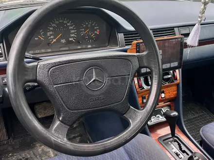 Mercedes-Benz E 280 1993 года за 1 500 000 тг. в Айтеке би – фото 3