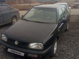 Volkswagen Golf 1993 года за 650 000 тг. в Астана – фото 2