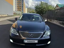Lexus ls-460, 2008