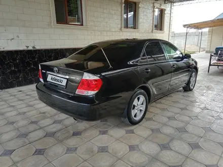 Toyota Camry 2005 года за 5 500 000 тг. в Тараз – фото 2