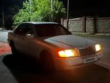 Mercedes-Benz C 200 1994 года за 700 000 тг. в Астана – фото 2