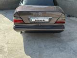 Mercedes-Benz E 220 1993 годаfor2 300 000 тг. в Шымкент – фото 4