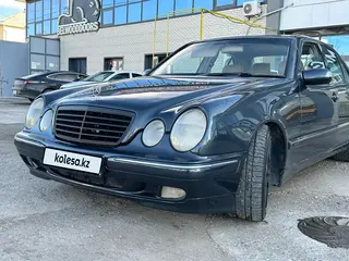 Mercedes-Benz E 320