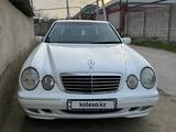 Mercedes-Benz E 320 2001 года за 7 000 000 тг. в Шымкент – фото 2