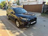Toyota RAV4 2020 года за 15 000 000 тг. в Караганда – фото 3