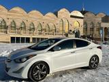 Hyundai Elantra 2014 года за 3 800 000 тг. в Уральск – фото 2