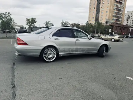 Mercedes-Benz S 500 2003 года за 4 500 000 тг. в Астана – фото 3