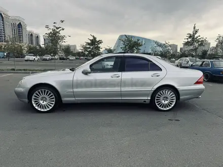 Mercedes-Benz S 500 2003 года за 4 500 000 тг. в Астана – фото 7