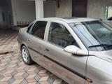 Opel Vectra 1996 года за 1 500 000 тг. в Шымкент – фото 4