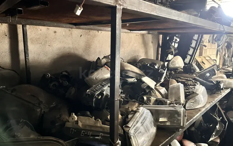 Передний фара левый правыйүшін1 000 тг. в Тараз