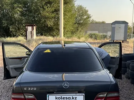Mercedes-Benz E 320 2001 года за 3 500 000 тг. в Алматы – фото 13