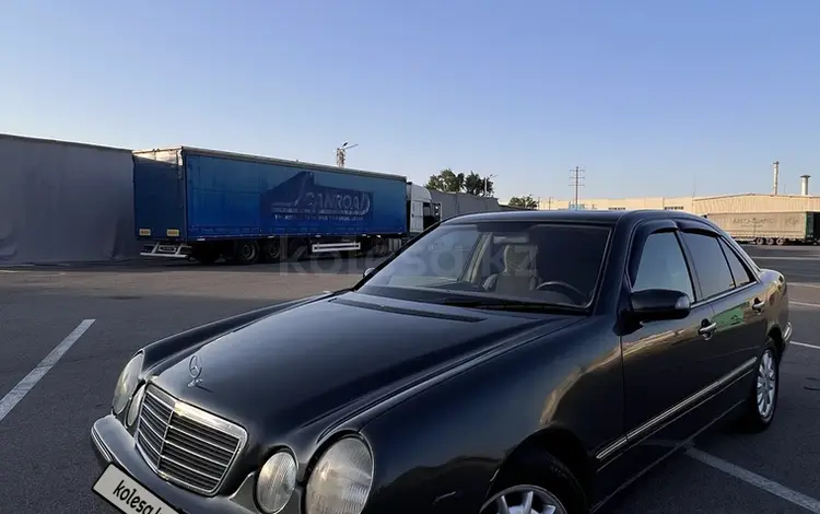 Mercedes-Benz E 320 2001 года за 3 500 000 тг. в Алматы