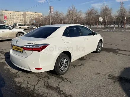 Toyota Corolla 2018 года за 9 300 000 тг. в Алматы – фото 4