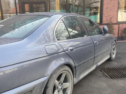 BMW 528 1999 года за 3 500 000 тг. в Алматы – фото 6