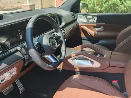 Mercedes-Benz GLS 450 2025 года за 68 000 000 тг. в Алматы – фото 6