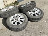 Комплект дисков с зимней резиной Cordiant 185/65 R15 за 140 000 тг. в Костанай