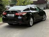 Toyota Camry 2019 годаүшін13 300 000 тг. в Алматы – фото 5