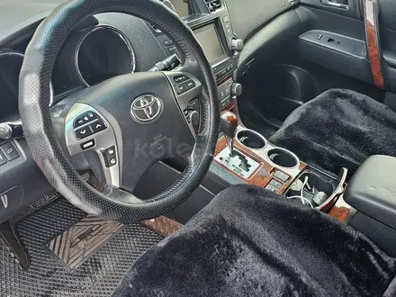 Toyota Highlander 2011 года за 12 200 000 тг. в Астана – фото 8