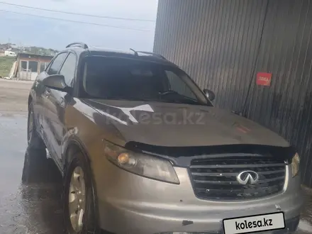 Infiniti FX35 2004 года за 3 200 000 тг. в Алматы – фото 2