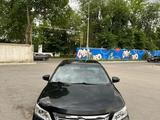 Toyota Camry 2014 года за 6 000 000 тг. в Тараз – фото 2