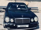 Mercedes-Benz E 230 1997 года за 2 500 000 тг. в Сарыагаш – фото 2