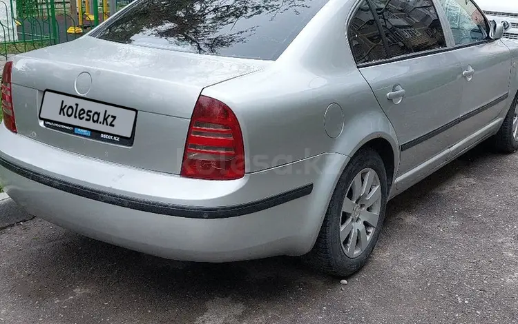 Skoda Superb 2003 года за 900 000 тг. в Шымкент