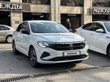 Volkswagen Polo 2021 года за 7 650 000 тг. в Алматы – фото 2