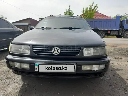 Volkswagen Passat 1994 года за 1 700 000 тг. в Талдыкорган