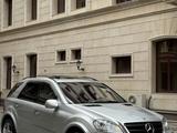 Mercedes-Benz ML 63 AMG 2008 годаүшін13 000 000 тг. в Алматы – фото 5